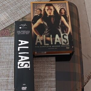 Alias,Season 1 and Season 2. 6 disc set NWT